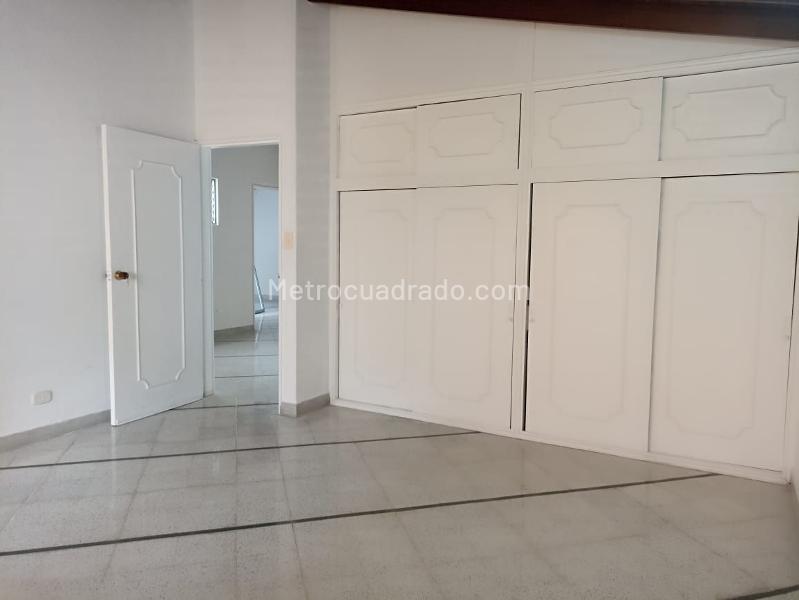 Casa Amplia de 4 Alcobas en Belén - 7