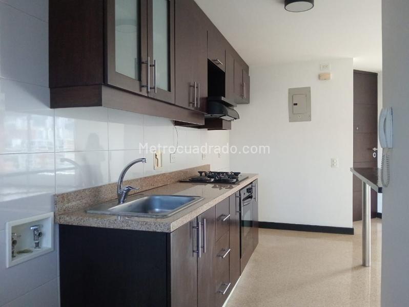 Modern 3BR Apartment in Laureles - 5