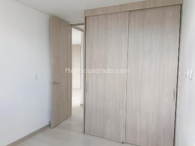 Apartamento en arriendo en Belen, Medellín · foto 9 de 12