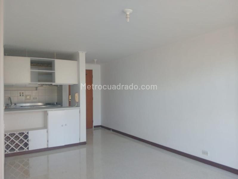 1BR Apartment in LAURELES (50 m²) - 2