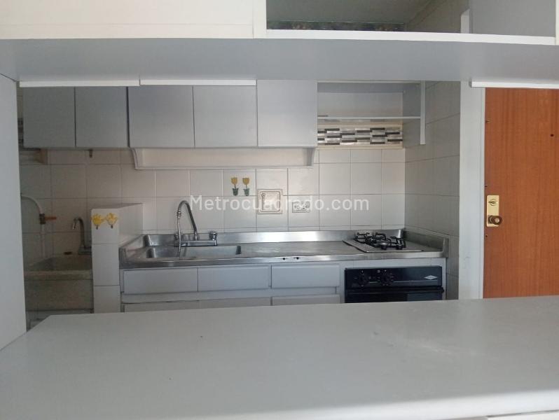 1BR Apartment in LAURELES (50 m²) - 3