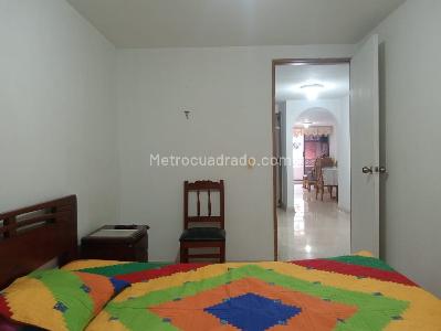 Apartamento de 3 alcobas en venta en Laureles, Medellín, 105 m² · foto 10 de 18