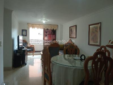 Apartamento de 3 alcobas en venta en Laureles, Medellín, 105 m² · foto 3 de 18