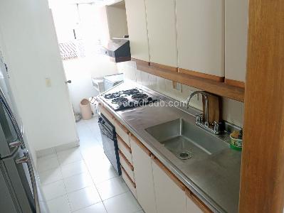Apartamento de 3 alcobas en venta en Laureles, Medellín, 105 m² · foto 4 de 18