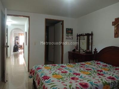 Apartamento de 3 alcobas en venta en Laureles, Medellín, 105 m² · foto 7 de 18