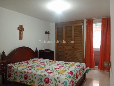 Apartamento de 3 alcobas en venta en Laureles, Medellín, 105 m² · foto 8 de 18