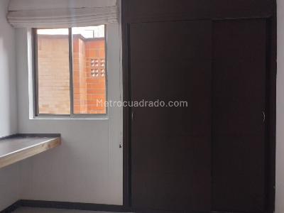 Apartamento de 3 alcobas en arriendo en Laureles, Medellín, 103 m² · foto 14 de 17
