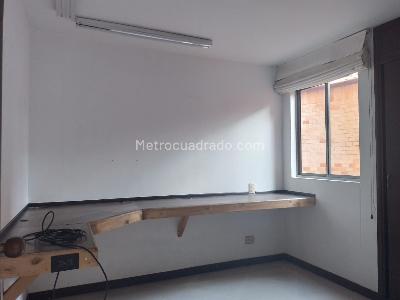 Apartamento de 3 alcobas en arriendo en Laureles, Medellín, 103 m² · foto 15 de 17
