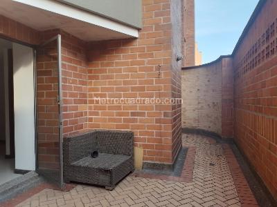 Apartamento de 3 alcobas en arriendo en Laureles, Medellín, 103 m² · foto 17 de 17