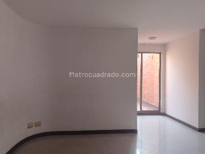 Apartamento de 3 alcobas en arriendo en Laureles, Medellín, 103 m² · foto 8 de 17