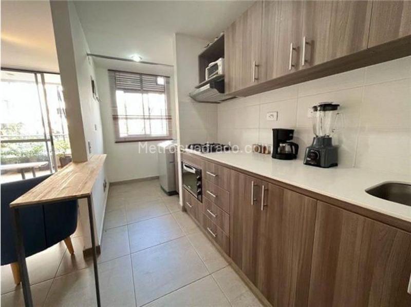 Apartamento Amplio de 3 Alcobas en Itagüí, Santa María No 3 - 6