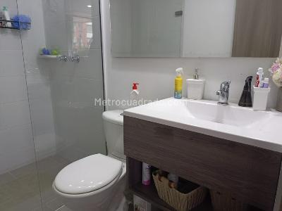 Apartamento de 3 alcobas en arriendo en Itagui, Medellín, 82 m² · foto 9 de 11