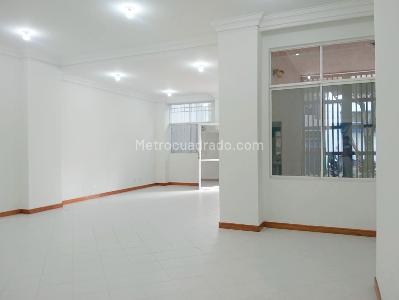 Retail space for rent in LAURELES, Medellín