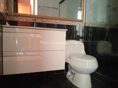 Apartamento de 3 alcobas en venta en Laureles, Medellín, 160 m² · foto 18 de 20