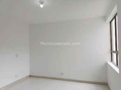 Apartamento de 3 alcobas en arriendo en Belen, Medellín, 70 m² · foto 13 de 18