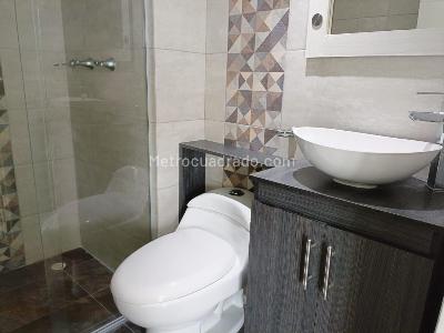 Apartamento de 3 alcobas en arriendo en Belen, Medellín, 70 m² · foto 15 de 18
