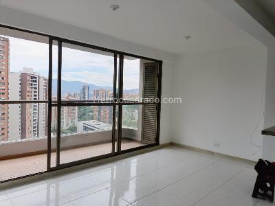 Apartamento de 3 alcobas en arriendo en Belen, Medellín, 70 m² · foto 4 de 18