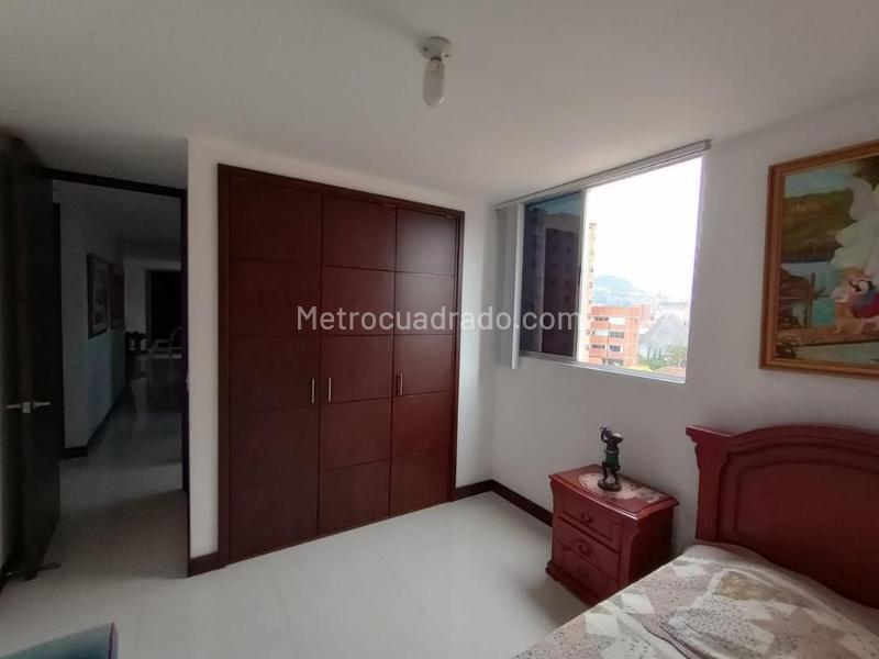 Apartamento Amoblado de 2 Alcobas con 3 Baños en Laureles (Lorena) - 6