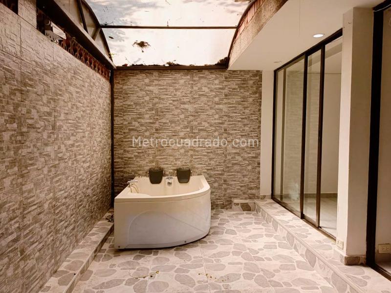 Casa Amplia de 3 Alcobas con Jacuzzi en Belén - 2