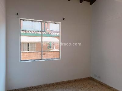 Casa de 3 alcobas en venta en Belen, Medellín, 150 m² · foto 11 de 18