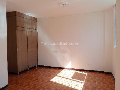 Apartamento de 4 alcobas en venta en Laureles, Medellín, 103 m² · foto 11 de 17