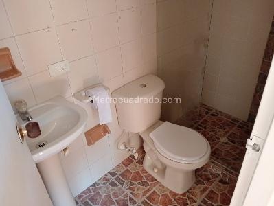 Apartamento de 4 alcobas en venta en Laureles, Medellín, 103 m² · foto 15 de 17