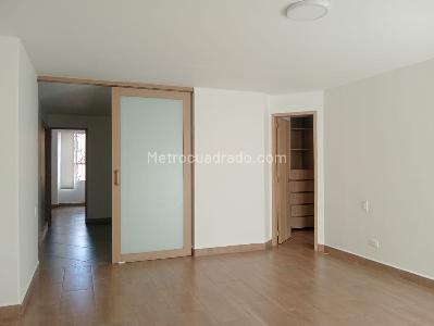 Apartamento de 3 alcobas en venta en Laureles, Medellín, 152 m² · foto 12 de 20