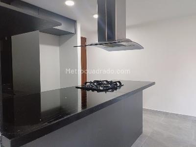 Apartamento de 3 alcobas en venta en Belen, Medellín, 93 m² · foto 8 de 18