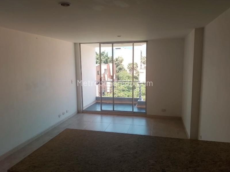 Cozy 2BR Apartment in Laureles - 2