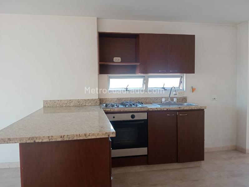 Cozy 2BR Apartment in Laureles - 6