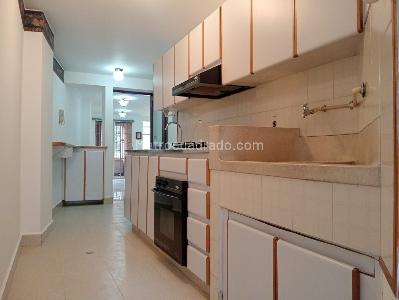 Apartamento de 3 alcobas en venta en Laureles, Medellín, 96 m² · foto 7 de 17