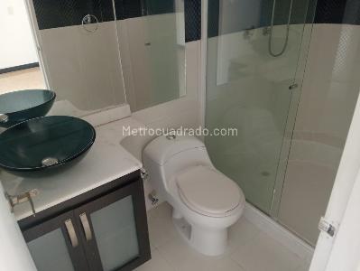 Apartamento de 3 alcobas en venta en Laureles, Medellín, 110 m² · foto 17 de 19