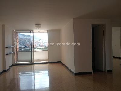 Apartamento de 3 alcobas en venta en Laureles, Medellín, 110 m² · foto 5 de 19