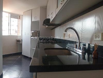 Apartamento de 3 alcobas en venta en Laureles, Medellín, 110 m² · foto 9 de 19