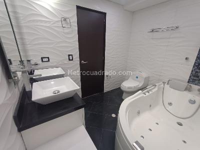 Apartamento en arriendo en Belen, Medellín · foto 13 de 17