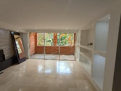 Apartamento en arriendo en Belen, Medellín · foto 2 de 17