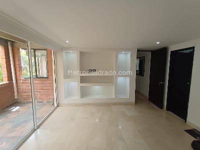 Apartamento en arriendo en Belen, Medellín · foto 4 de 17