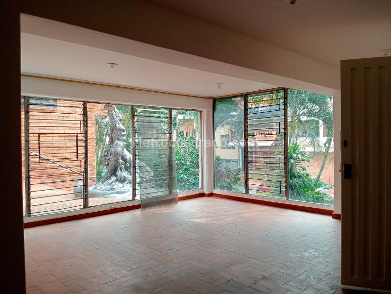 1BR Apartment in LAURELES (30 m²) - 2