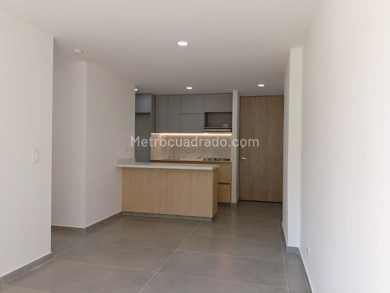 Charming 2BR Apartment with Pool in Guayabal