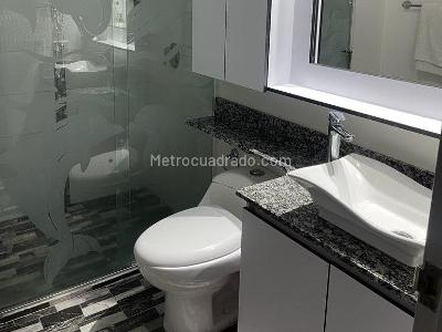 Apartamento de 3 alcobas en venta en Laureles, Medellín, 134 m² · foto 16 de 18