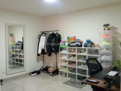 Apartamento en venta en Laureles, Medellín · foto 14 de 20