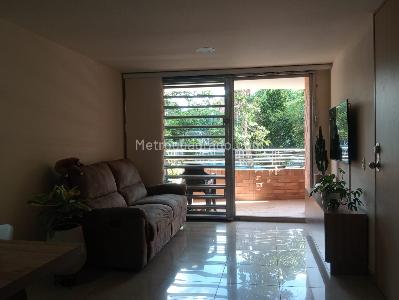 Apartamento en venta en Laureles, Medellín · foto 5 de 20