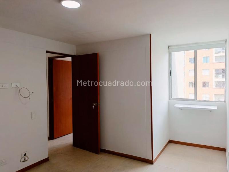 3BR Apartment Near Commercial Centers in Belen - 8