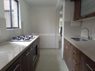 Apartamento en arriendo en Belen, Medellín · foto 6 de 11