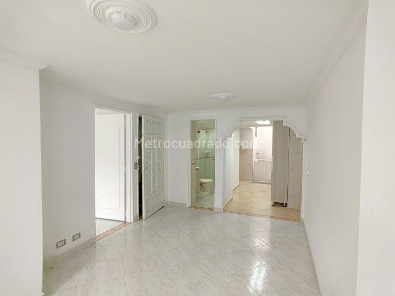 Apartamento Exterior de 2 Alcobas en Laureles (Lorena) - 2