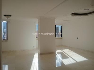 Apartamento en arriendo en Laureles, Medellín · foto 4 de 20