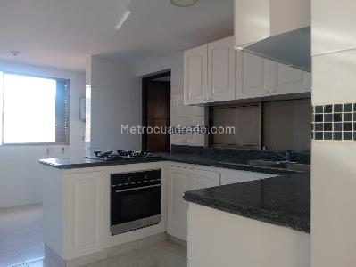 Apartamento en arriendo en Laureles, Medellín · foto 6 de 20