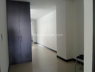 Apartamento de 3 alcobas en venta en Laureles, Medellín, 110 m² · foto 4 de 20