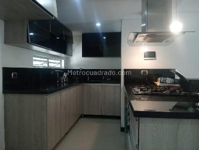 Apartamento de 3 alcobas en venta en Laureles, Medellín, 110 m² · foto 5 de 20