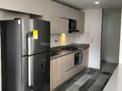 Apartamento de 3 alcobas en arriendo en Laureles, Medellín, 95 m² · foto 5 de 15